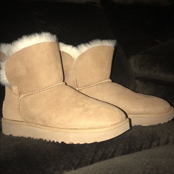 ❗️SOLD❗️ - Picture 3 of 6